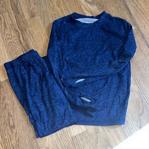 Boys size 6/7 thermals